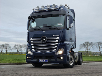 Tractor MERCEDES-BENZ Actros 1851