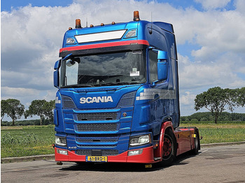Tractor SCANIA R 410