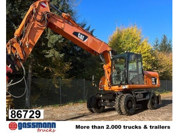 Escavadeira de rodas CATERPILLAR M318D