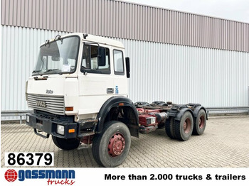 Camião chassi IVECO