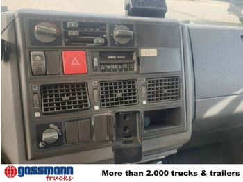 Camião furgão Iveco Euro Cargo ML 75E14 4x2 Getränkekoffer,: foto 3