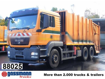 Caminhão de lixo MAN TGS 26.400