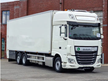 Camião transporte de gado DAF XF 440