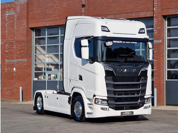Tractor SCANIA