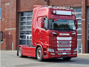 Tractor SCANIA S 500
