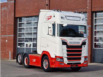 Tractor SCANIA S 500