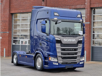 Tractor SCANIA S
