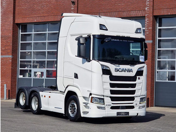 Tractor SCANIA S 580