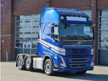 Tractor VOLVO FH13 500