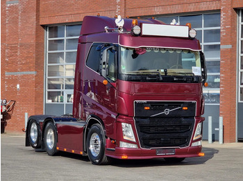 Tractor VOLVO FH13 540