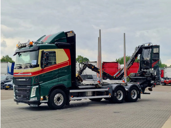 Camião de transporte de madeira, Camião grua Volvo FH 13.540 6x4 - HIAB / Loglift F125Z 80 Crane - Krane - Grua year 2019: foto 5