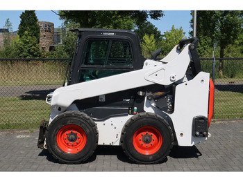 Mini pá carregadora BOBCAT S66