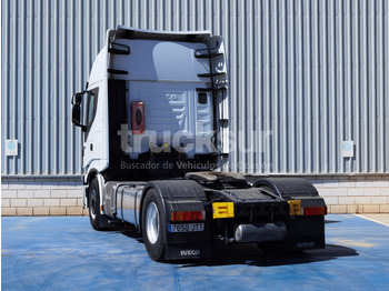 Locação financeira de IVECO STRALIS AS440S48T/P ADR IVECO STRALIS AS440S48T/P ADR: foto 3