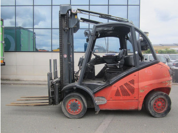 Empilhador a diesel FENWICK