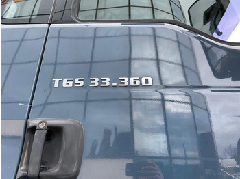 Camião polibenne, Camião grua MAN TGS 33.360: foto 3