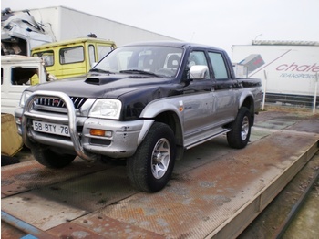 Automóvel MITSUBISHI L200 4X4 PICK UP: foto 1