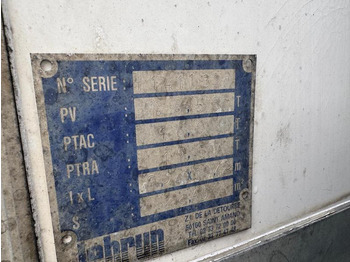 Camião furgão Renault D-Series: foto 5 Camião furgão Renault D-Series: foto 5