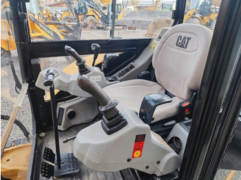 Mini escavadeira Caterpillar 302.5C: foto 5