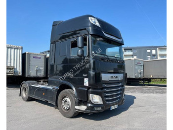 Tractor DAF XF 530: foto 2