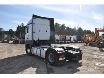 Tractor Mercedes-Benz Actros: foto 4