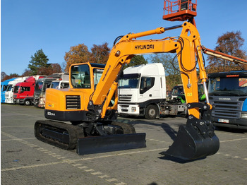 Escavadora de rastos HYUNDAI