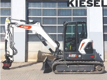 Mini escavadeira BOBCAT E55