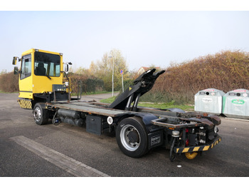 Camião transportador de contêineres/ Caixa móvel