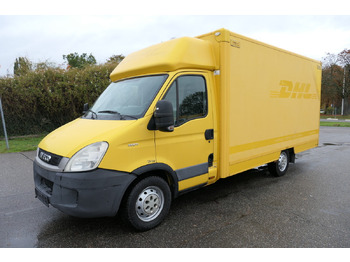 Carrinha de contentor IVECO Daily 35s11