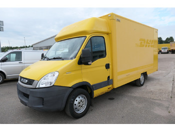 Carrinha de contentor IVECO Daily 35s11