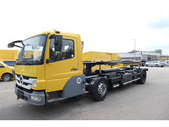 Camião transportador de contêineres/ Caixa móvel MERCEDES-BENZ