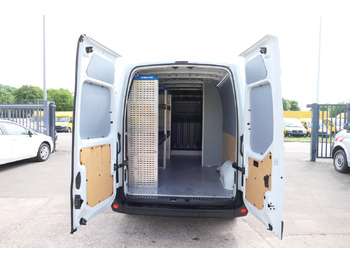 Furgão RENAULT Master