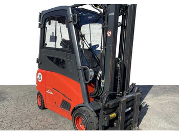 Empilhador elétrico LINDE E20