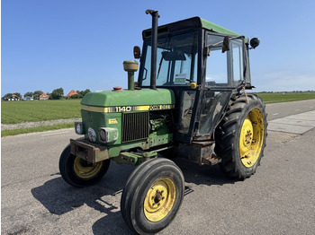 Trator JOHN DEERE 40 Series