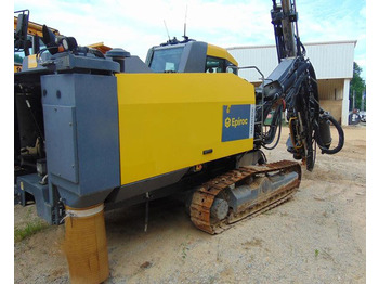 Máquina de perfuração EPIROC