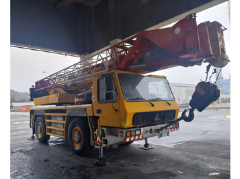 Grua móvel GROVE