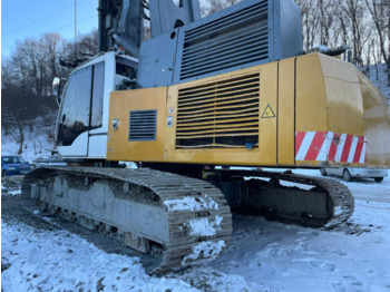 Bate estaca LIEBHERR LRB 155