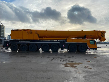 Grua móvel LIEBHERR