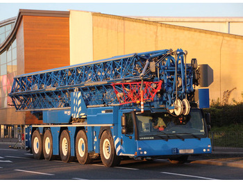 Guindaste de torre LIEBHERR MK 140