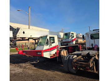 Grua móvel