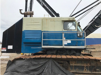 Guindaste sobre esteiras