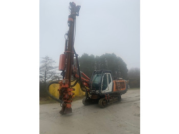 Máquina de perfuração SANDVIK