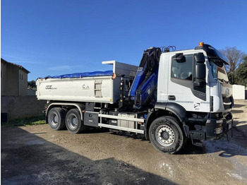 Camião basculante IVECO