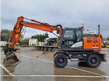 Escavadeira de rodas HITACHI ZX140W