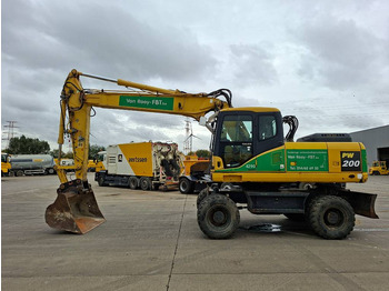 Escavadeira de rodas KOMATSU