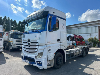Camião chassi MERCEDES-BENZ Actros 2545