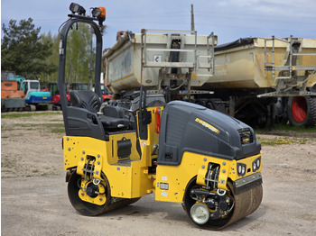 Compactador pequeno de asfalto BOMAG