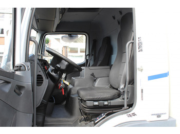 Camião furgão Mercedes-Benz Atego 1221 E6 Koffer Klima LDW Schalter LBW: foto 5 Camião furgão Mercedes-Benz Atego 1221 E6 Koffer Klima LDW Schalter LBW: foto 5