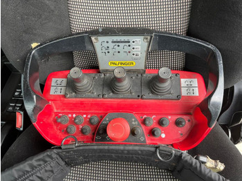 Camião de caixa aberta/ Plataforma, Camião grua MAN TG-X 26.460 6x2-2 BL Pritsche Kran PK 24.001 Funk Lenk: foto 4 Camião de caixa aberta/ Plataforma, Camião grua MAN TG-X 26.460 6x2-2 BL Pritsche Kran PK 24.001 Funk Lenk: foto 4