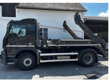 Camião basculante VOLVO FM 420
