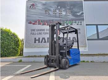 Empilhador elétrico HYSTER